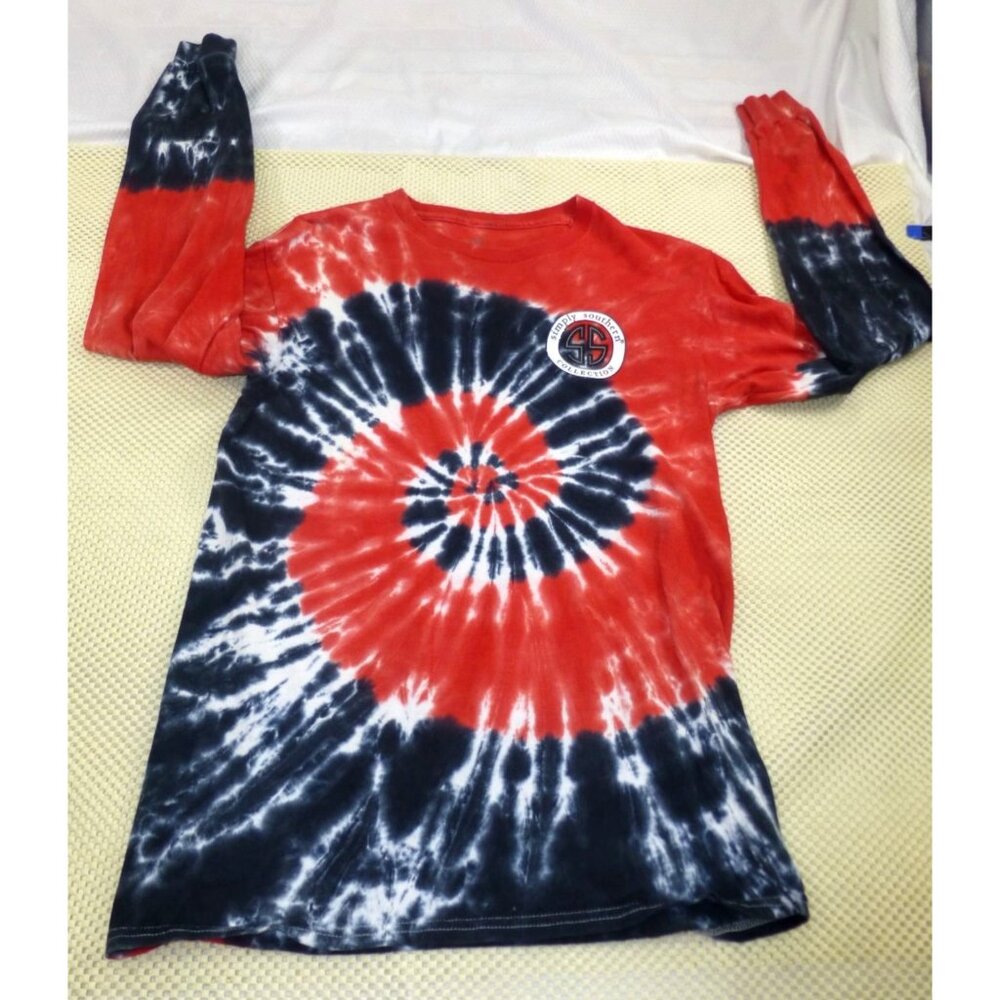 Simply Southern Womens Christmas Dog Tie Dye Long Sleeve Shirt Red Navy Small